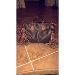 Authentic Louis Vuitton Speedy 30 Fringe